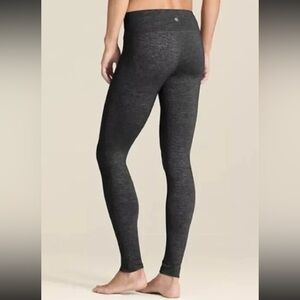 Athleta Quest Chaturanga Tight Heathered Gray Women’s XS